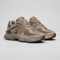 New Balance 9060 - Marrón