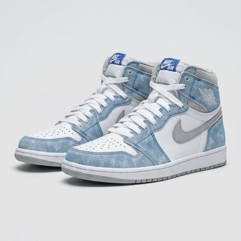 Air Jordan 1 Retro High OG "Hyper Royal"