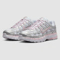 Nike P-6000 - Plata / Rosa
