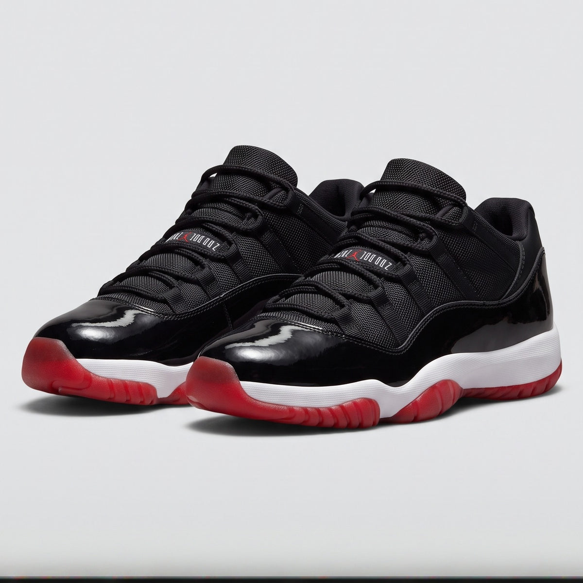 Air Jordan 11 Low "Bred"