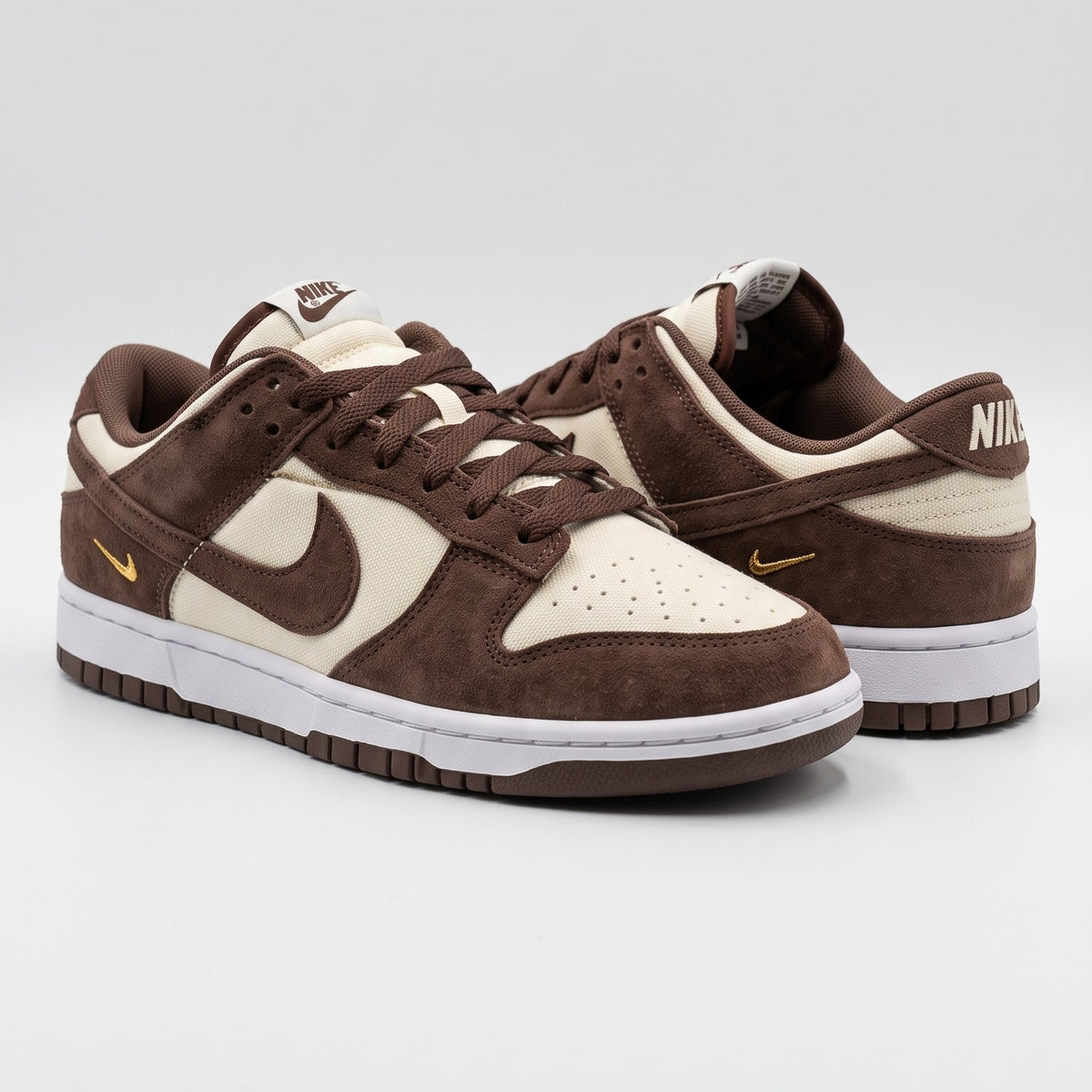 Nike Dunk Low - Marrón / Crema